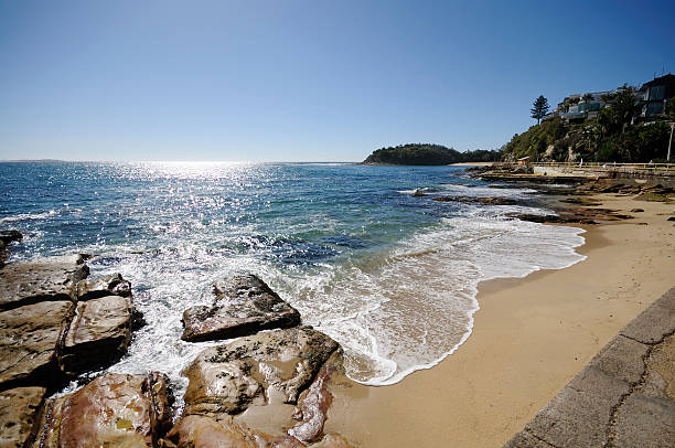 istock Rocks and waves at Manly Beach 182253757