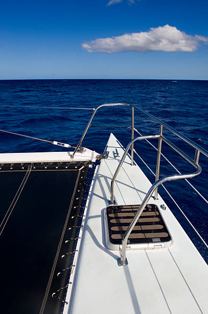 istock Ocean view from the bow of a catamaran. 182259506