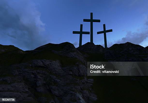 Kreuze Bei Sonnenuntergang Stockfoto und mehr Bilder von Auferstehung - Religion - Auferstehung - Religion, Christentum, Dramatischer Himmel