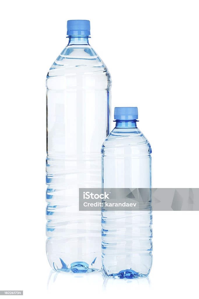Deux bouteilles d'eau - Photo de Bouteille d'eau minérale libre de droits