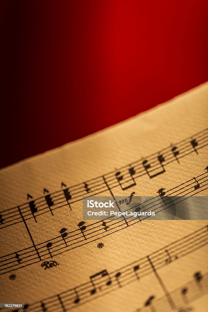 Pauta de Música em veludo vermelho - Royalty-free Amarelo Foto de stock