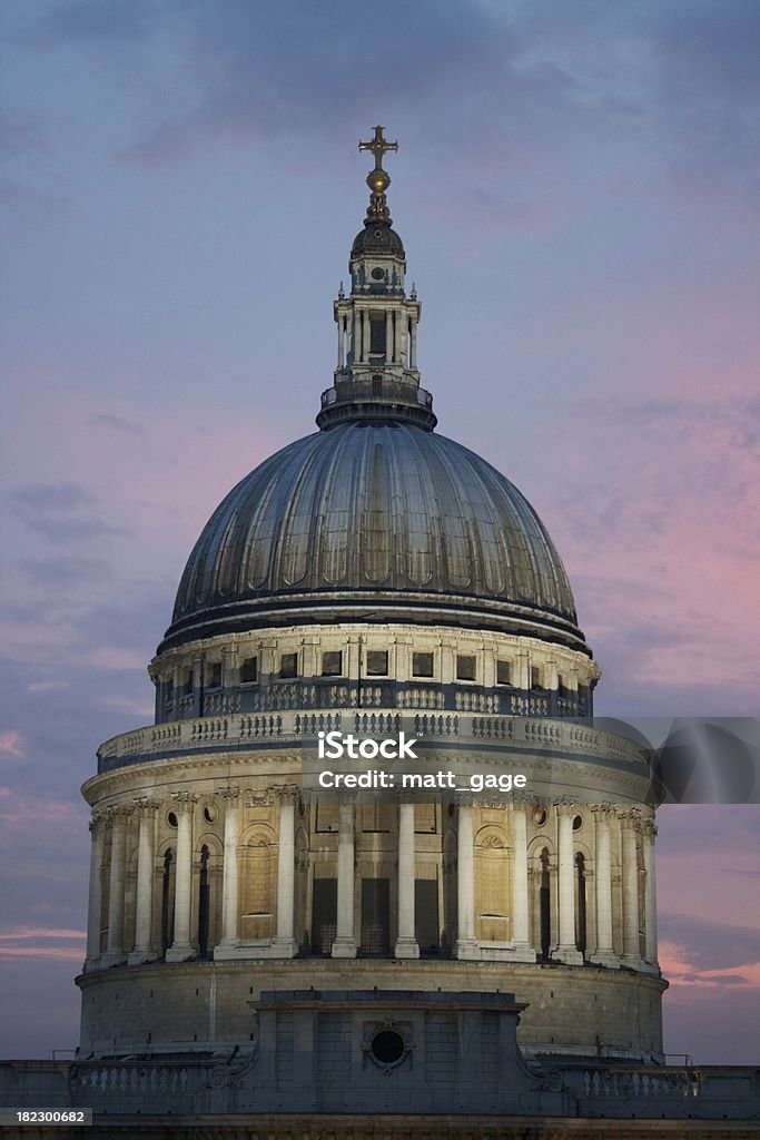 St Paul's Cathdral - Foto de stock de Alto contraste royalty-free