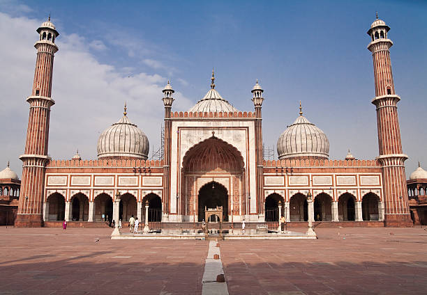istock Jama Masjid Mosque, Delhi, India 182353912