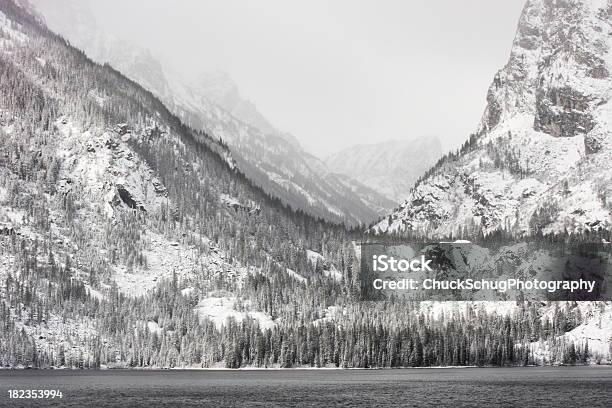 Mountain Schnee Sturm Winter Landschaft Stockfoto und mehr Bilder von Alles hinter sich lassen - Alles hinter sich lassen, Anhöhe, Australisches Buschland