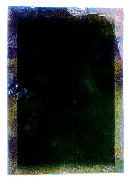 istock Grunge black corrosion frame mask 182353999