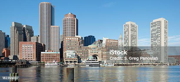 ボストンのスカイライン - アメリカ合衆国のストックフォトや画像を多数ご用意 - アメリカ合衆国, ウォーターフロント, オフィスビル