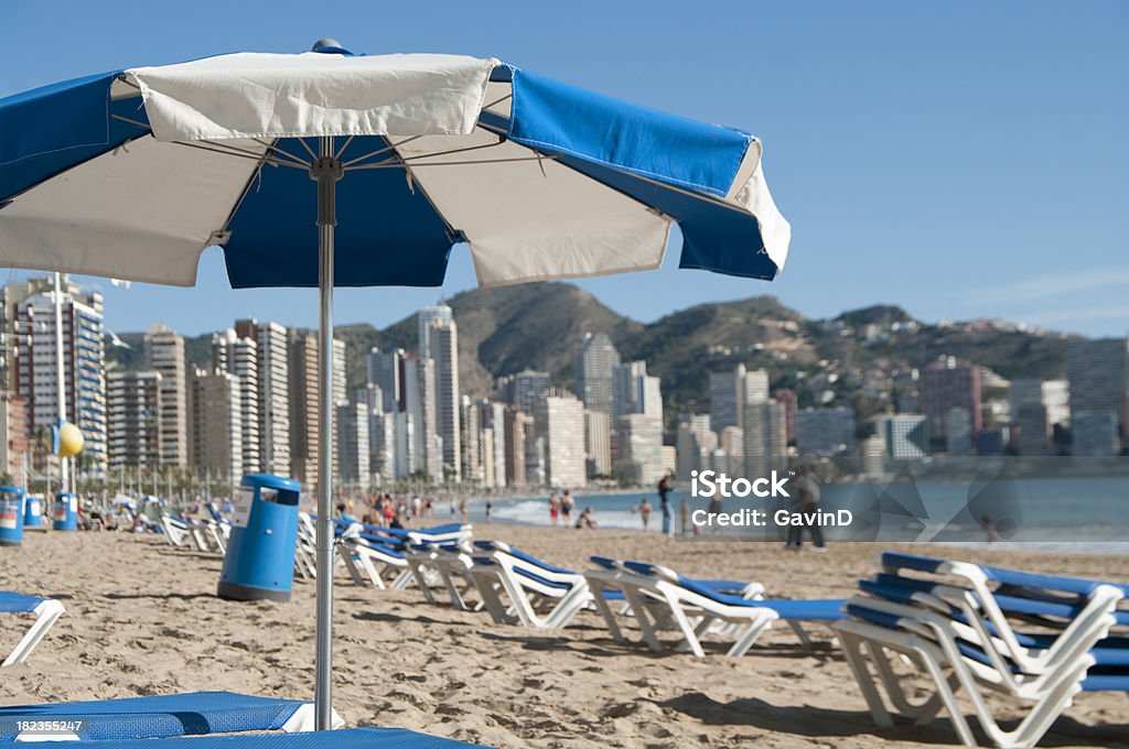 Benidorm beach en España fotos de stock - Foto de stock de Alicante libre de derechos