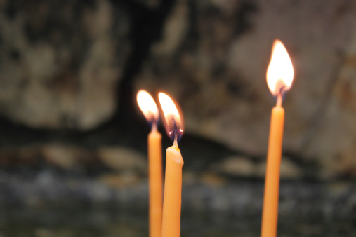 candles in greek orthodox church
