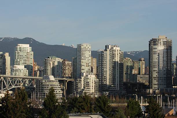 istock Yaletown, Vancouver in Autumn 182358466