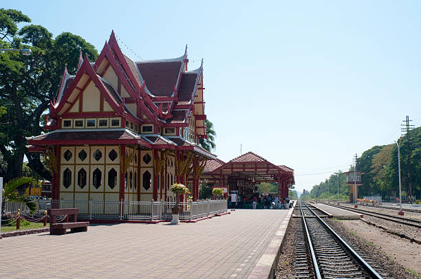 istock Hua Hin Station 182360690