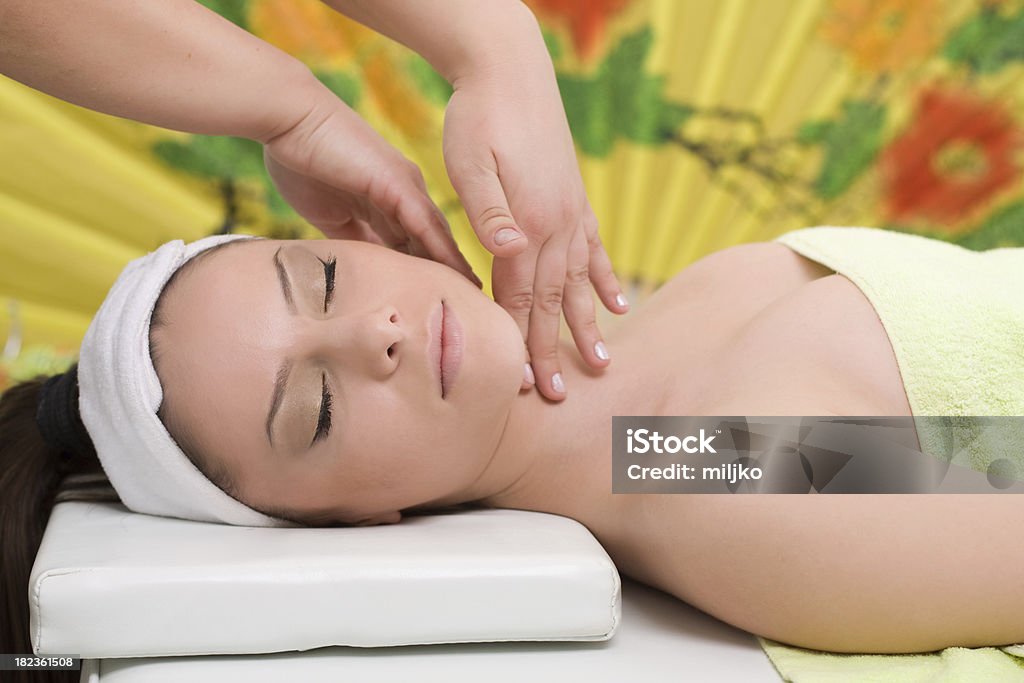 Massagem Pescoço - Royalty-free Adulto Foto de stock