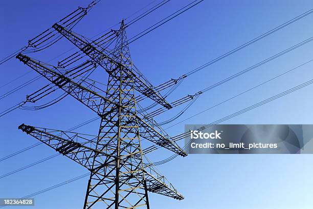 Electricity Pylon Stockfoto und mehr Bilder von Blau - Blau, Elektrizität, Energieindustrie