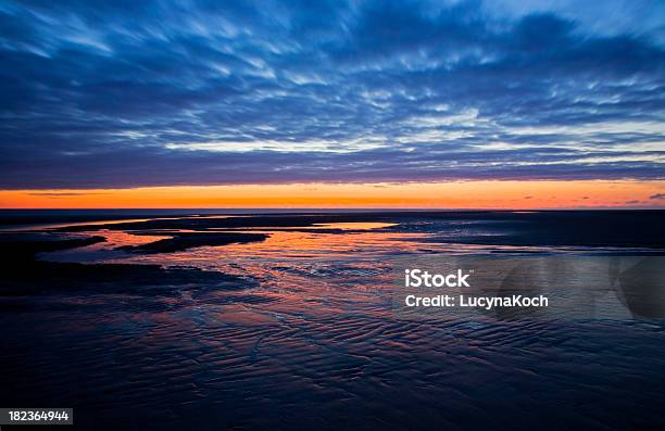 Evening An Der Nordsee Stockfoto und mehr Bilder von Abenddämmerung - Abenddämmerung, Blau, Deutsche Nordseeregion