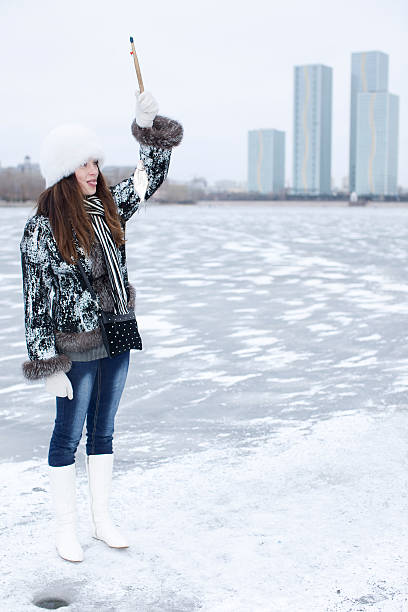 garota pesca: astana - sticking out tongue animal tongue teenage girls licking - fotografias e filmes do acervo