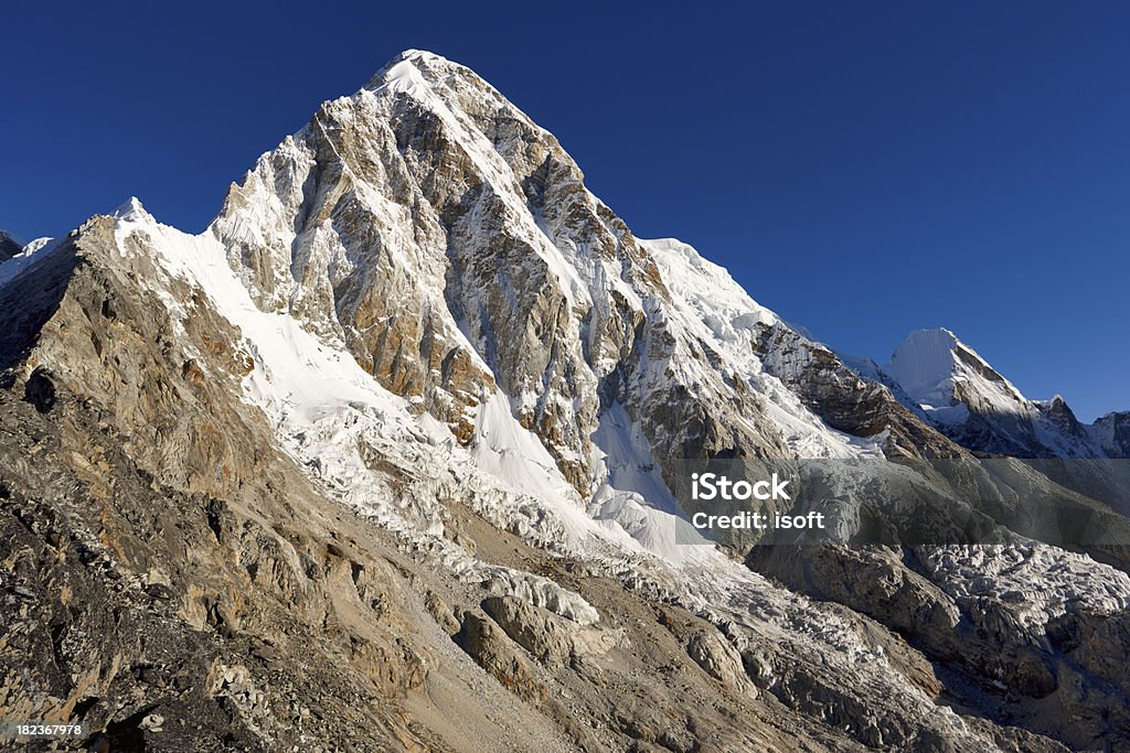 Pumori. Everest Circuit. Nepal motives. Himalaya mounts.Canon 1Ds-mkIIIEOS 70-200/2.8 L USM. Adventure Stock Photo