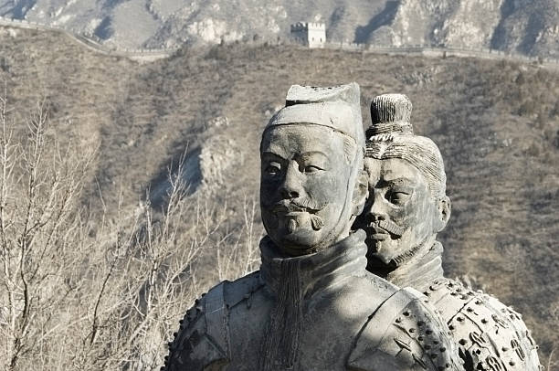 istock Guards in shadow of the Great Wall 182368357