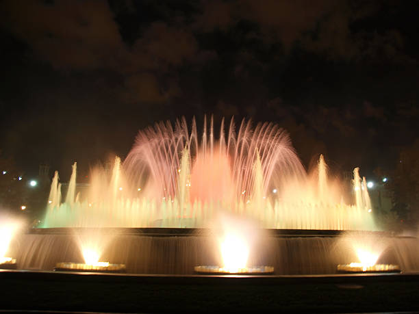 istock Montjuic fountain 182368987