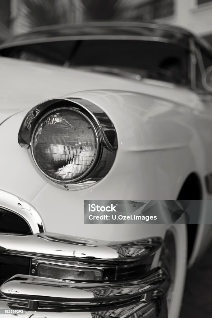 Carro americano velho - Foto de stock de 1940-1949 royalty-free