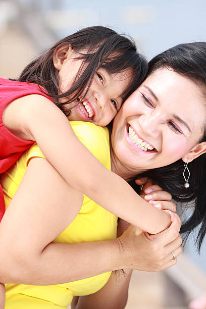 istock happy family 182369457