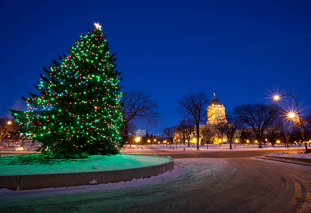 istock Manitoba Legislator Building Christmas lights 182369925