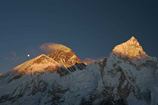 istock Mount Everest, Lhotse and Nuptse from Kala Patthar 182372093