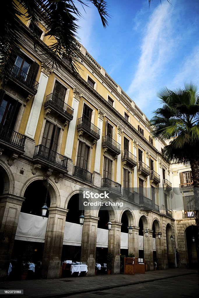 Palacio Real, Barcelona - Zbiór zdjęć royalty-free (Placa Reial)