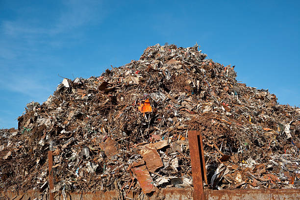 istock huge mountain of rusty metal 182373415