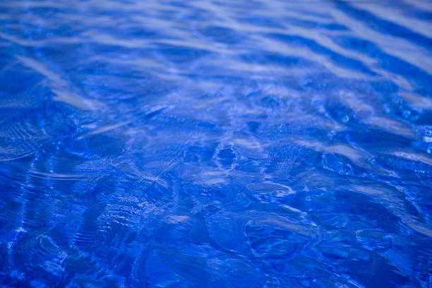 la piscina - upperdeck view blue pattern selective focus fotografías e imágenes de stock