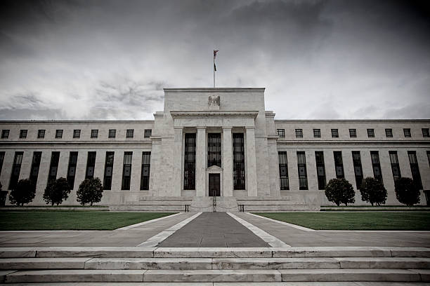 istock Storm over the Federal Reserve 182373615