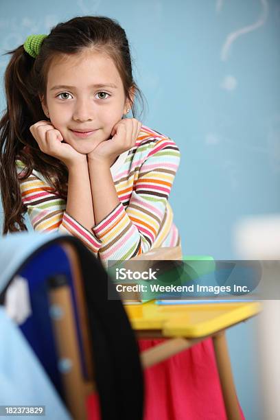 Retrato De Estudiante Foto de stock y más banco de imágenes de 8-9 años - 8-9 años, Aprender, Argentino