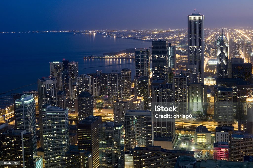 Vue aérienne de Chicago au crépuscule - Photo de Centre-ville libre de droits