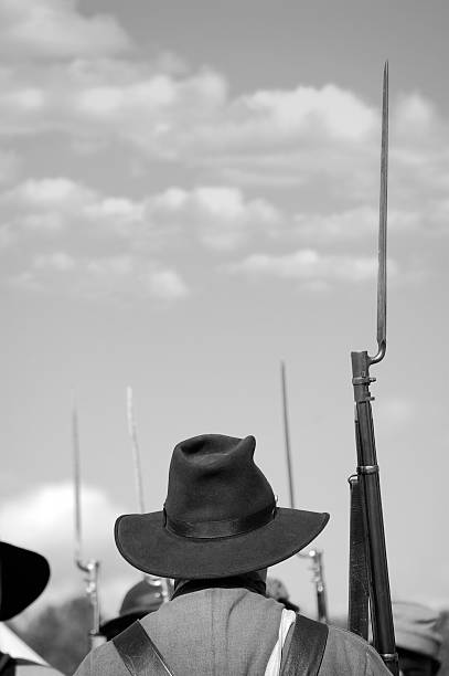 guerra civil soldado - bayonet imagens e fotografias de stock