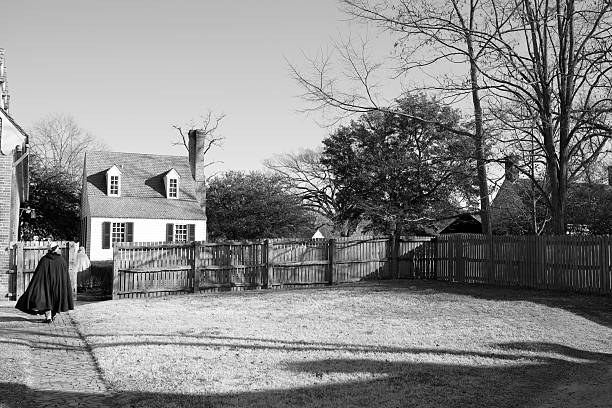 istock colonial architecture in Williamsburg, Virginia 182375784