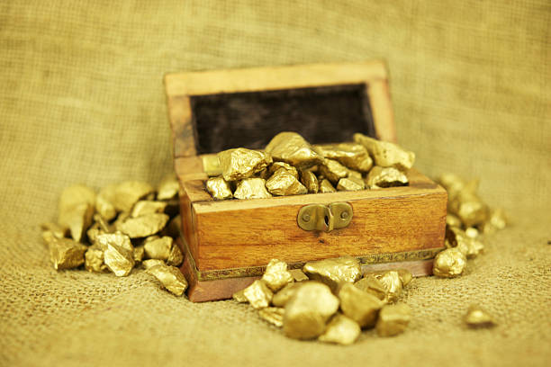 istock Overflowing chest of gold 182377022