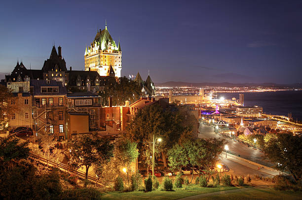 istock Old Quebec City at Night 182377806