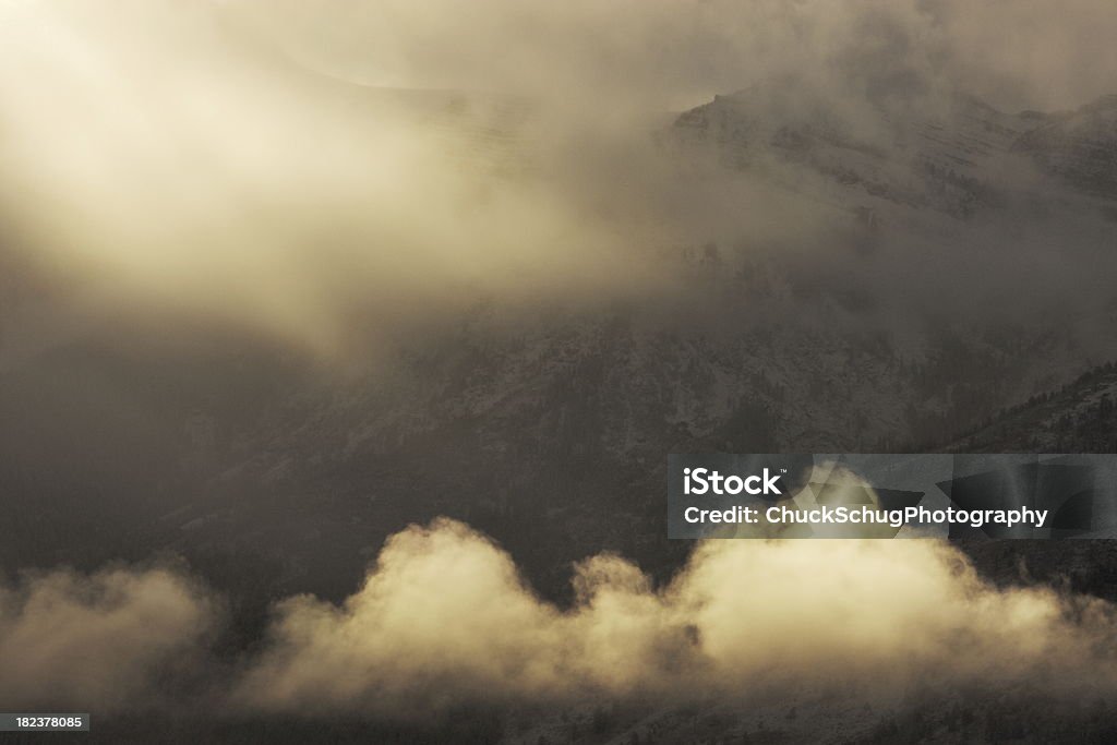 Raio de sol Nuvem de Tempestade Teton Wilderness - Foto de stock de Ambiente dramático royalty-free