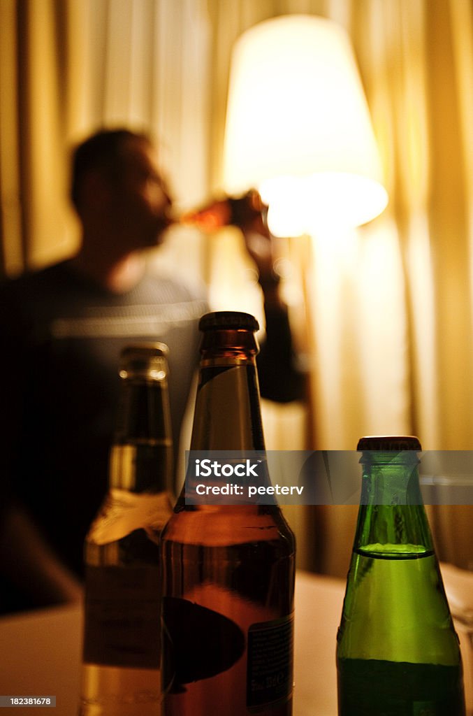 Birra-bevitore/bevitrice - Foto stock royalty-free di Adulto