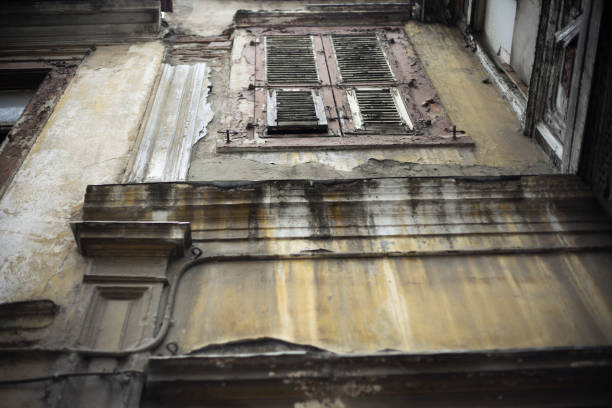 istock Abandoned old House's Windows 182382416