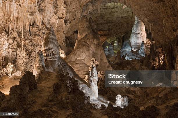 Park Narodowy Carlsbad Cavernshall Of Giants - zdjęcia stockowe i więcej obrazów Park Narodowy Carlsbad Caverns - Park Narodowy Carlsbad Caverns, Stan Nowy Meksyk, Jaskinia