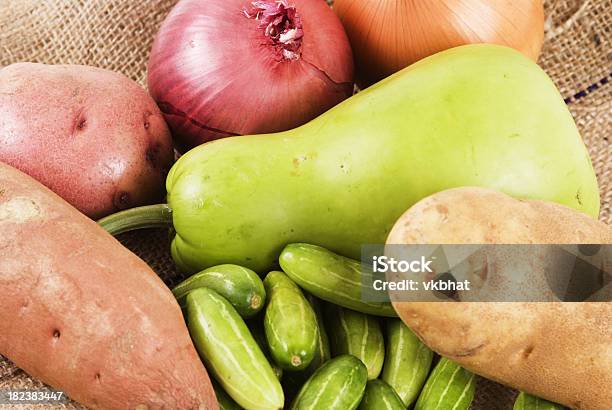 Gemüse Stockfoto und mehr Bilder von Ausgebleicht - Ausgebleicht, Extreme Nahaufnahme, Farbbild