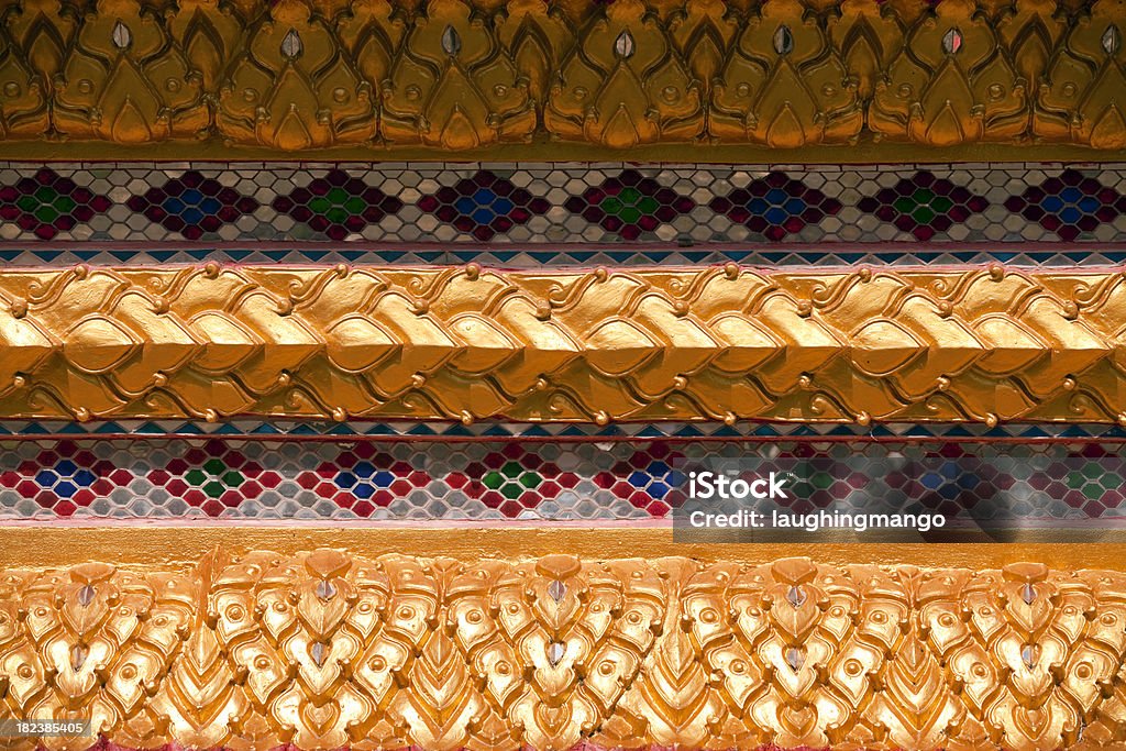 Ornato Tempio thai mosaico - Foto stock royalty-free di Abilità