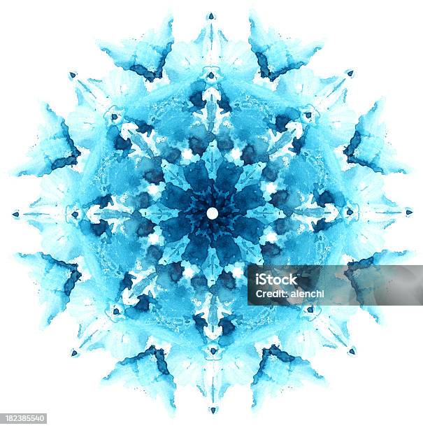 Foto de Snowflake Feita De Marca Local Em Aquarela e mais fotos de stock de Caleidoscópio - Padrão - Caleidoscópio - Padrão, Pintura em Aquarela, Tinta Aquarela