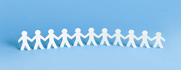 istock Row of paper people 182386857