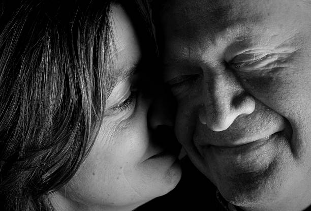 istock romantic mature couple 182389325