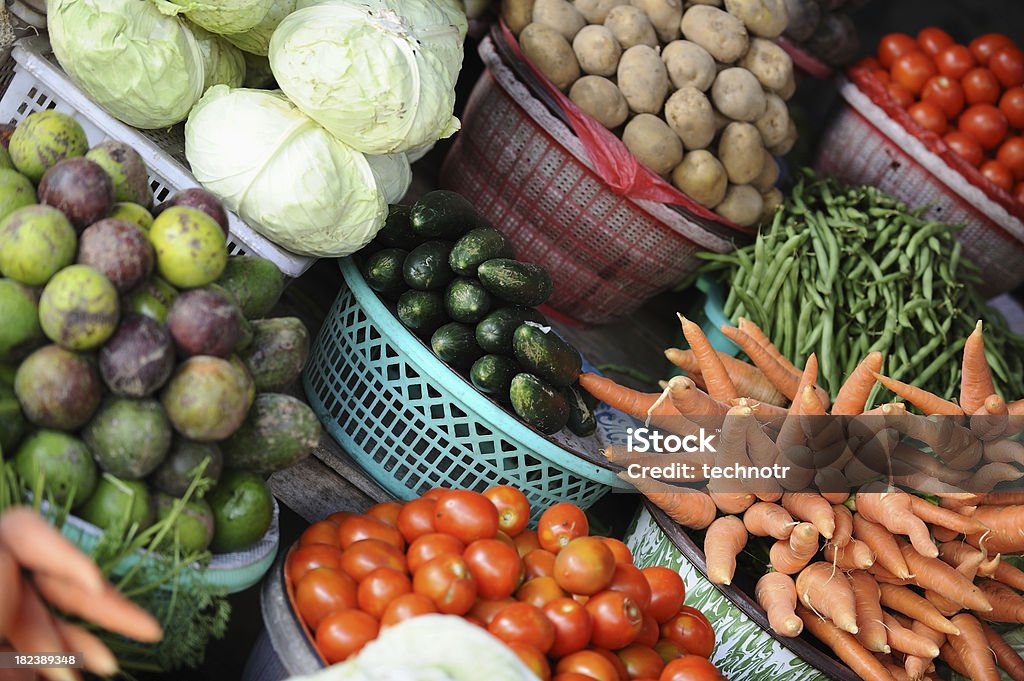 Colorido vegetales - Foto de stock de Agricultura libre de derechos