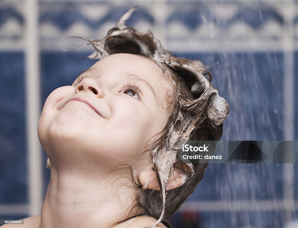 La salle de bains - Photo de Douche libre de droits