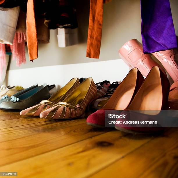 Zapatos Foto de stock y más banco de imágenes de Belleza - Belleza, Boutique, Calzado