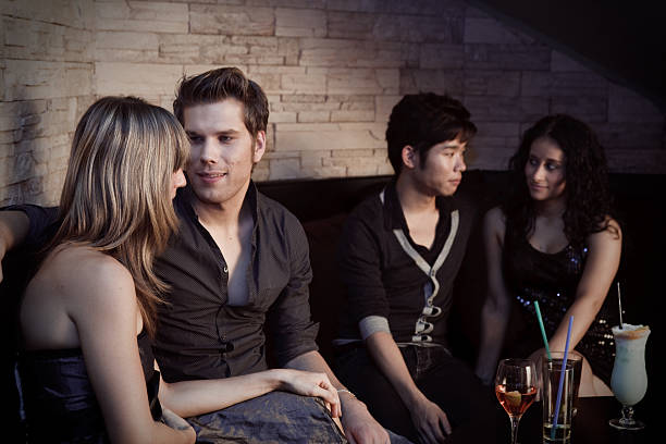 istock couples making out in a nightclub 182391434