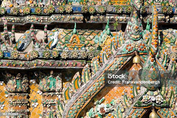 Photo libre de droit de Temple De Décoration banque d'images et plus d'images libres de droit de Asie - Asie, Bangkok, Bouddhisme