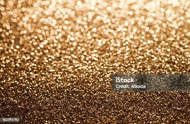 Sfondo Oro - Fotografie stock e altre immagini di A forma di stella - A forma di stella, Dorato - Colore descrittivo, Oro - Metallo